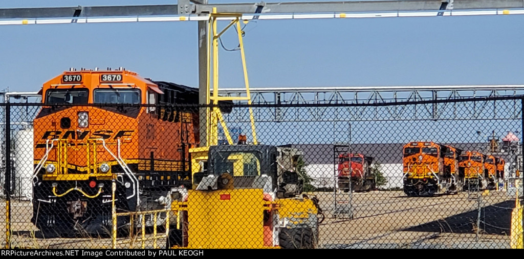BNSF 3670 With BNSF 3664, 3666, 3669, and 3665 All Lined Up Behind Her